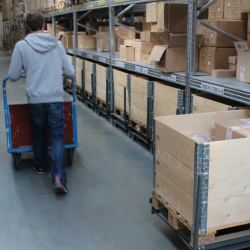 Palleudtr�k inkl. gulvankre � Gulvmodel, maks 750 kg, 70% udtr�k med udtr�ksl�s